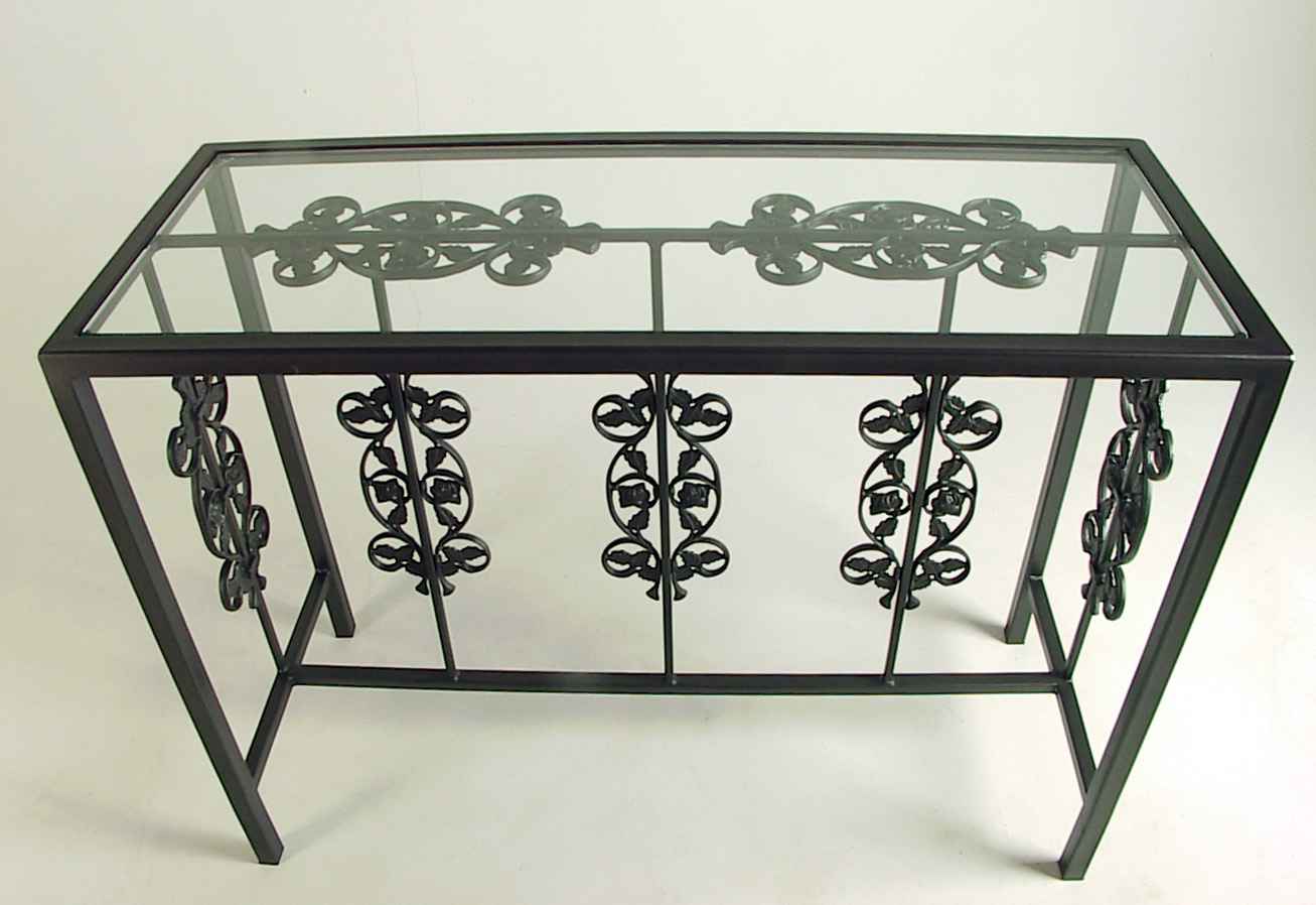 Iron shop buffet table