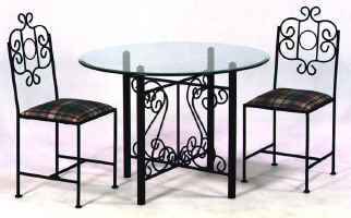 French traditional dining table set